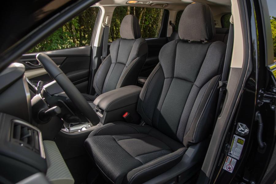 Интерьер Subaru Ascent Premium 2018 года  (фото 2 из 3)